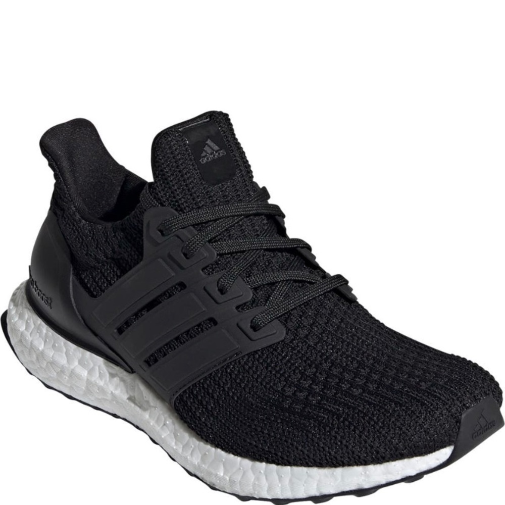 Like new Adidas Ultraboost size 9